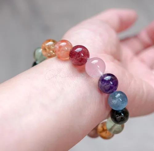 Vista 100 de Precious Gemstone Natural Crystal Healing Bracelet, Rutilated Quartz, Moonstone, Quartz Handmade Original Design Bracelet