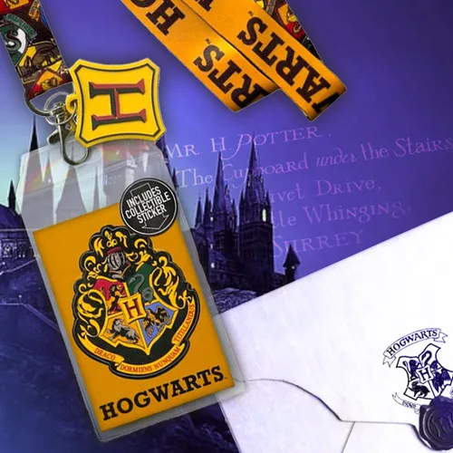 Vista 2 de Harry Potter Hogwarts - Cordón con dije de metal para tarjetas de identificación y adhesivo coleccionable