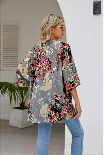 Vista 2 de BB&KK - Kimono floral para mujer, cárdigan de gasa de estilo informal, holgado, abierto por delante, salida de traje de baño