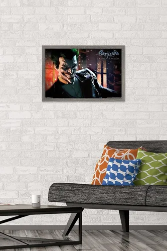 Vista 2 de Trends International DC Comics - Póster de pared de Arkham Origins de Arkham Origins, 14.725 x 22.375 pulgadas, versión enmarcada de madera