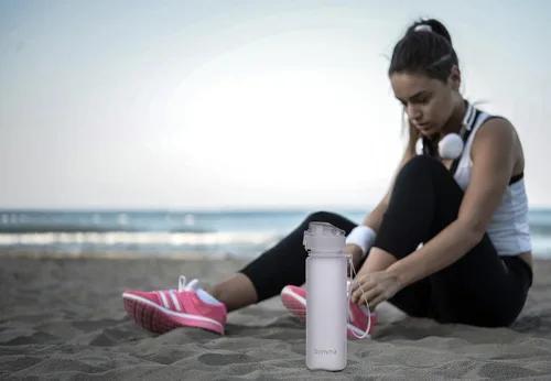 Vista 6 de Brimma Botella de agua deportiva de alta calidad con tapa superior abatible a prueba de fugas, plástico Tritan ecológico y sin BPA, imprescindible