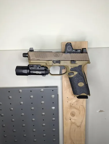 Vista 5 de Soporte de pared para pistolas - Compatible con muchas marcas y modelos Soporte para pistola de almacenamiento