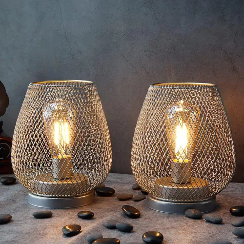 Vista 8 de JHY DESIGN Juego de 2 faroles LED de jaula de metal alimentados por batería, luz de acento inalámbrica con LED y temporizador de 6 horas, ideal