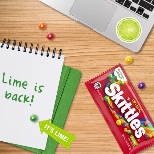 Vista 7 de SKITTLES Caramelos Masticables Originales, Tamaño Completo - 2.17 oz, Paquete de Dulces a Granel de 36