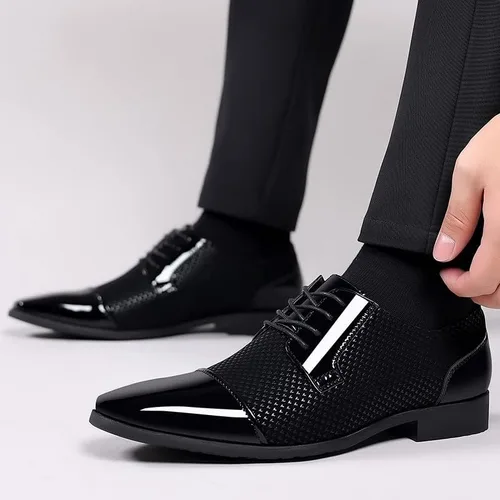 Vista 4 de Zapatos de vestir para hombre, zapatos casuales Oxford con cordones, zapatos formales de negocios, zapatos de moda con punta de casquillo