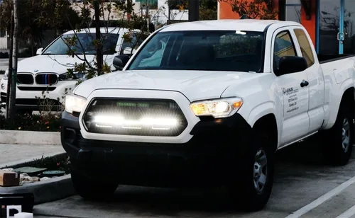 Vista 6 de iJDMTOY 30 pulgadas 180 W barra de luces LED de alta potencia, doble fila, con parrilla delantera por detrás, soporte de montaje y relé/interruptor