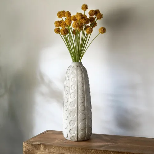Vista 6 de Mikasa Jarrón de cerámica blanca con textura de puntos en relieve, jarrón de piso de 15.5 pulgadas de alto para decoración del hogar, sala de estar