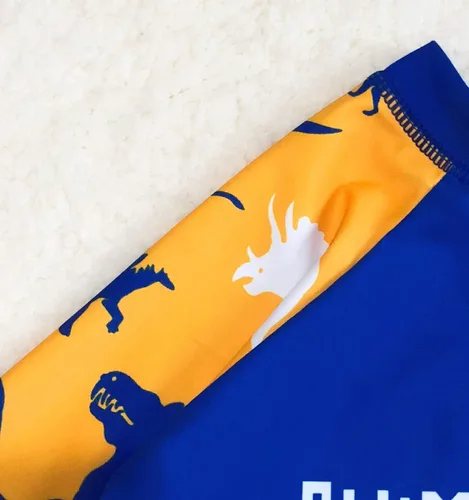 Vista 5 de AMIYAN Conjunto de natación para niños pequeños, de dos piezas, traje de baño de manga larga, UPF 50+, camiseta de natación y traje de baño