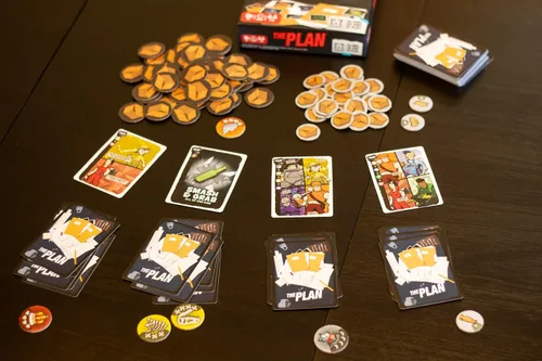 Vista 3 de R&R Games The Plan, juego de cartas estratégico, juego de cartas de atraco, juegos familiares para niños y adultos, tiempo de juego rápido