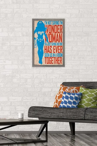 Vista 2 de Trends International DC Comics - Póster de pared de identidad secreta, Mujer Maravilla, 14.725 x 22.375 pulgadas, versión enmarcada de madera