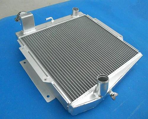 Vista 6 de Radiador de aluminio de 3 hileras para Datsun Roadster Fairlady MT 1966-1970 1967 1968 1969