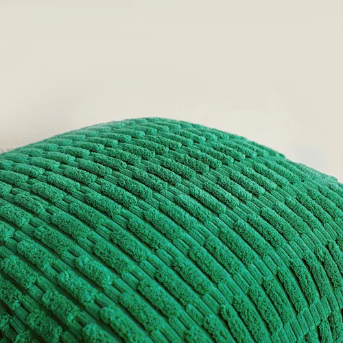 Vista 5 de Fancy Homi Paquete de 2 fundas de almohada decorativas de color verde de 22 x 22 pulgadas con pompones para sofá, dormitorio, sala de estar