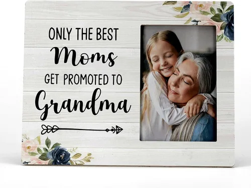 Vista 6 de FONDCANYON Justo cuando las abuelas piensan que su trabajo está hecho, alguien las llama abuelas geniales Marco de foto para anuncio de embarazo