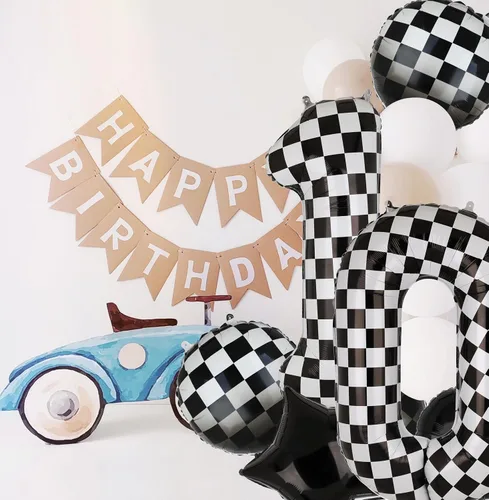 Vista 3 de Globo de números a cuadros de 40 pulgadas 0 globos de cumpleaños de coche de carreras en blanco y negro, globos de cumpleaños para bebé, hippie