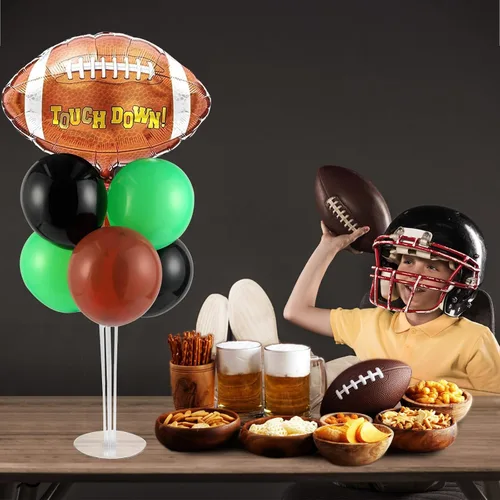 Vista 5 de Kit de soporte para globos de fiesta de fútbol 2 juegos con 2 globos de rugby de aluminio tipo bola, centro de mesa temático de fútbol para mesas
