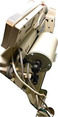 Vista 2 de Juki DDL-8700-7 Máquina de coser de puntada recta industrial con Undertrimmer