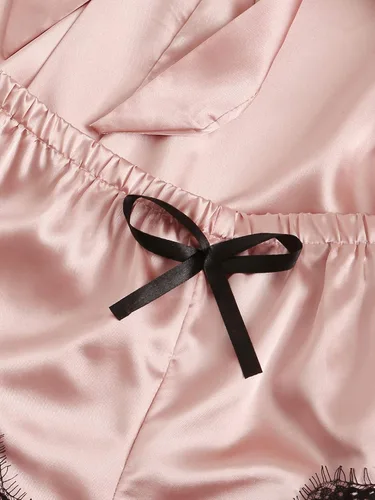 Vista 4 de WDIRARA Conjunto de pijama de lencería con encaje floral de satén para mujer 4 piezas conjunto de pijama con bata