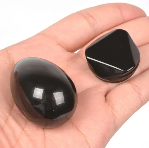 Vista 3 de Justinstones Huevo de obsidiana negra natural, cristal curativo, meditación de chakras, piedra de decoración de oficina en casa con soporte de piedra