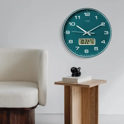 Vista 8 de Reloj de pared TIMESS, de 14" con gran esfera silenciosa y sin tictac, funciona con pilas, analógico con pantalla LCD para calendario perpetuo
