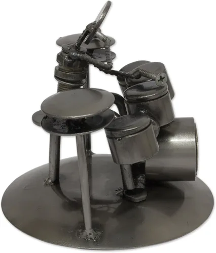 Vista 2 de NOVICA Estatuilla rústica del músico de las piezas de automóvil recicladas, 'Rustic Drummer