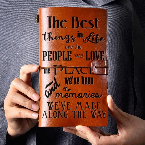 Vista 3 de Diario de cuero con citas inspiradoras para mujeres y hombres – The Best Things in Life are the People You Love Quote Vintage Travel Motivacional