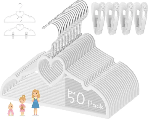 Vista 8 de Perchas de terciopelo beige con forma de corazón, paquete de 50 perchas para niños pequeños de 13 pulgadas con 20 clips, ultra delgadas y apilables