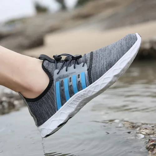 Vista 6 de Whatseaso Water Shoes for Women Men Lightweight Quick Dry Beach Adult Aqua Barefoot Athletic Sports Shoes for Swim Surf Pool Hiking Diving Walking