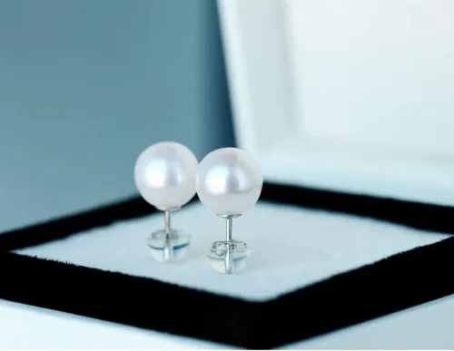Vista 3 de Aretes pequeños de perlas de plata de ley redondos de 0.118in AAAA blanco perlas de agua dulce, Perla, nácar