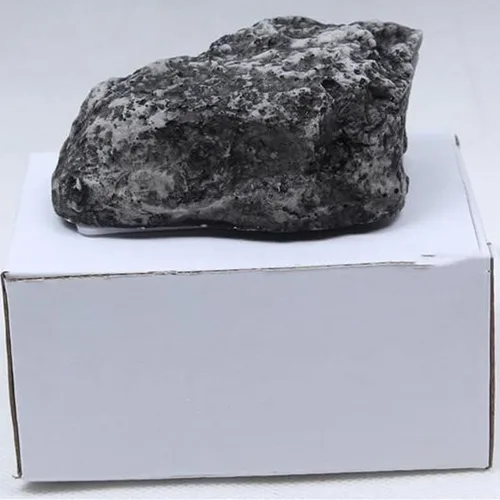 Vista 4 de Agatige Ocultador de llaves de roca falsa, a prueba de agua, a prueba de polvo, muchos estilos, caja de llaves de piedra segura para exteriores