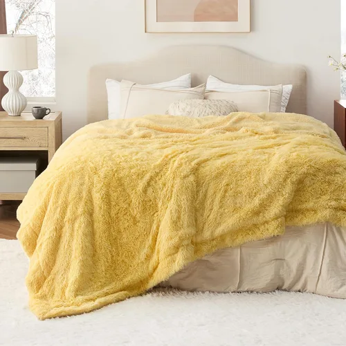 Vista 13 de Bedsure GentleSoft Manta de Tiro de Piel Sintética Esponjosa y Suave para Sofá, Forro Polar Sherpa Suave Regalos Acogedores para Mujeres, Manta