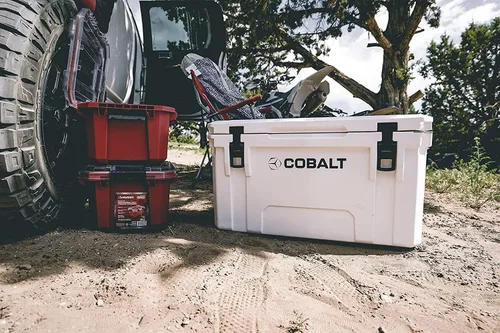 Vista 2 de Cobalt 55 Quart Roto-Molded Super Ice Cooler Large Ice Chest - Long Term Ice Retention