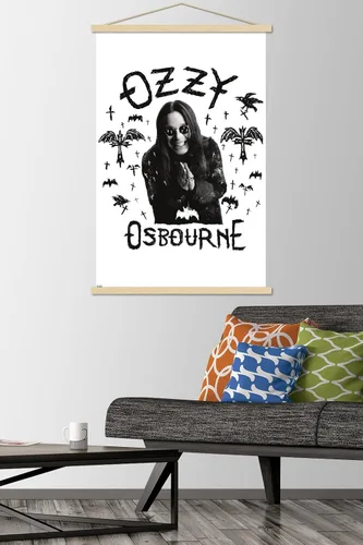 Vista 2 de Trends International Ozzy Osbourne - Póster de pared de cuervo, murciélago y cruces, 22.37 x 34.00 pulgadas, paquete de impresión premium y colgador