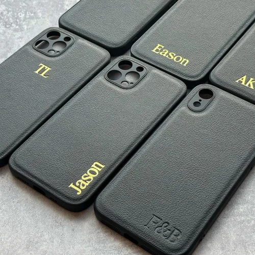 Vista 3 de Funda personalizada en relieve para iPhone