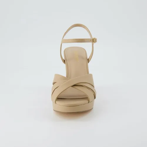 Vista 3 de CUSHIONAIRE Sandalia de vestir con plataforma Mood para mujer + espuma viscoelástica y anchos disponibles