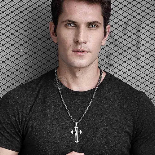 Vista 5 de Trendsmax - Collar con colgante de cruz para hombre, acero inoxidable, cadena bizantina de 22 24 26 28 30 pulgadas