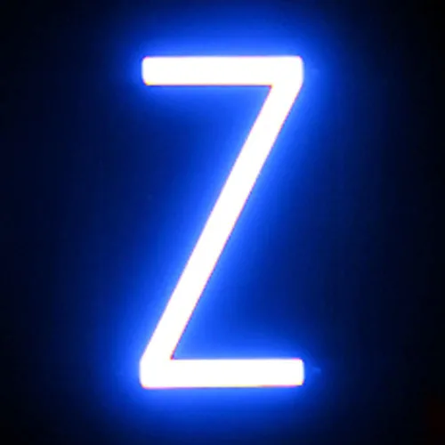 Vista 88 de SpellBrite Letra LED S Construye letreros de bricolaje que puedes cambiar con letras LED azules Componentes adicionales necesarios para iluminar