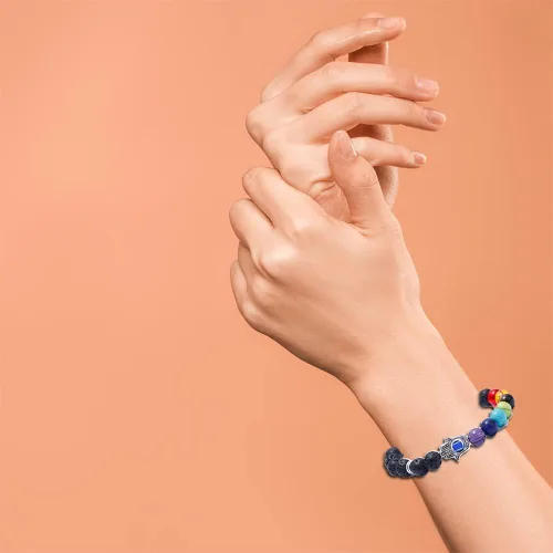 Vista 6 de 3 pulseras con dije de mal de ojo, 7 chakras, piedra de lava, mano de Fátima, mano turca de mal de ojo, pulsera de la suerte para protección