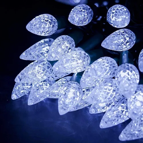 Vista 2 de Twinkle Star Guirnalda de luces de Navidad C6, 50 LED de 17 pies, funciona con pilas, con 8 modos de iluminación, luces impermeables para interiores