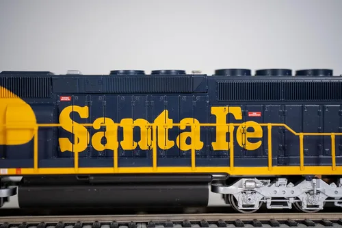 Vista 4 de Bachmann Industries Santa Fe #5020 EMD SD40-2 DCC Locomotora diésel equipada