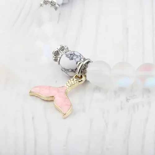 Vista 5 de FUSTMW Pulsera de cola de pez, regalo para amantes de los peces, joyería de cola de playa, ballena, delfín, pulsera con encanto de pez oceánico