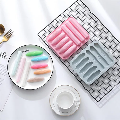 Vista 6 de Moldes de silicona aptos para horno, paquete de 4 moldes de silicona triangulares reutilizables 3D surtidos para crayones de cera, velas
