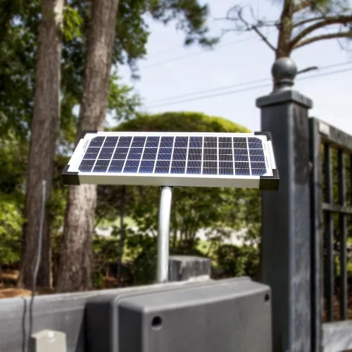 Vista 3 de Kit de panel solar de 10 vatios (FM123) para abridores de puertas automáticos Mighty Mule