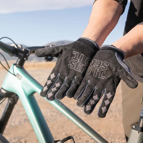 Vista 4 de Send It. Reveler - Guantes deportivos para hombres y mujeres, duraderos y ligeros, guantes de ciclismo de montaña y motocicleta, accesorios