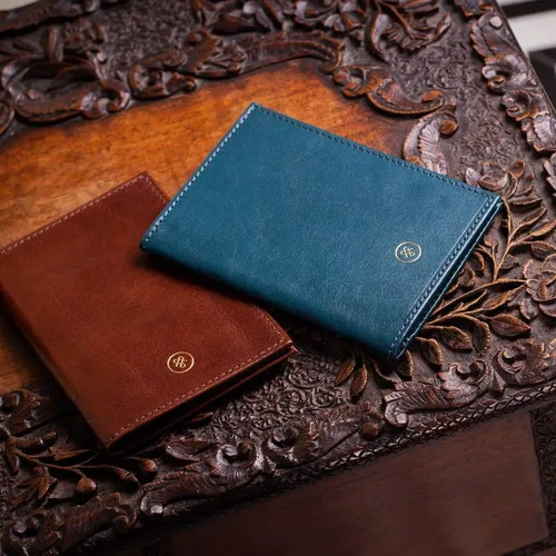 Vista 7 de Maxwell Scott - Funda para pasaporte de piel de lujo, diseño de napa de Prato, hecho a mano en Italia, Rosado, Cartera de viaje