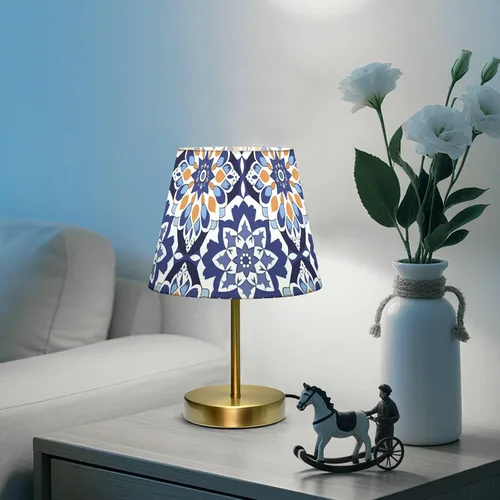 Vista 7 de Blue and White Retro Patterns Table Lamps 3 Way Dimmable Modern Lamps with Stylish Shade for Farmhouse Home Office Decor, Metal Base lampara de mesa