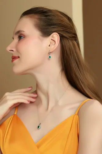 Vista 3 de Juego de aretes colgantes y collar de plata de ley auténtica, creados o simulados, con piedras preciosas ovaladas y caja de regalo para mujeres