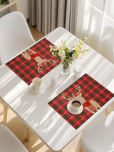 Vista 8 de Juego de 4 manteles individuales de reno de Navidad para mesa de comedor, alce de Navidad con bufanda, a cuadros de búfalo rojo, verde, duradero