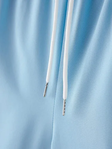 Vista 5 de Floerns Conjunto de dos piezas con camiseta estampada y pantalones cortos con cordón en la cintura para hombre