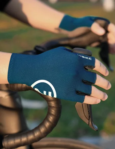 Vista 2 de INBIKE Guantes de ciclismo para hombres y mujeres, guantes de bicicleta transpirables ligeros de medio dedo, guantes de ciclismo de montaña