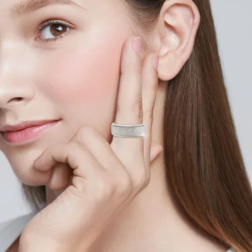 Vista 2 de Anillo giratorio antiestrés para mujeres y hombres, anillo de ansiedad de acero inoxidable para hombre, anillos de pulgar de 0.315 in de ancho